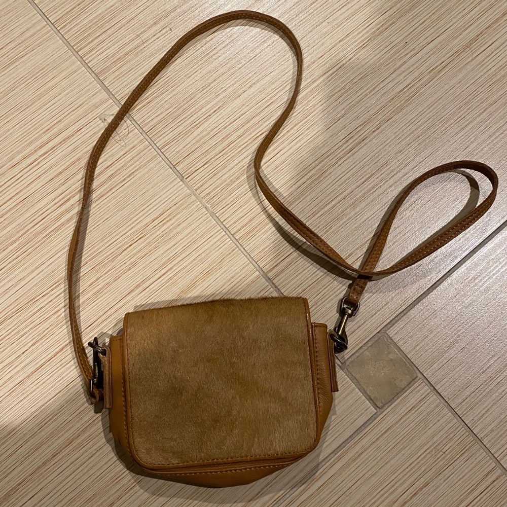Liebeskind Claf Leather Crossbody